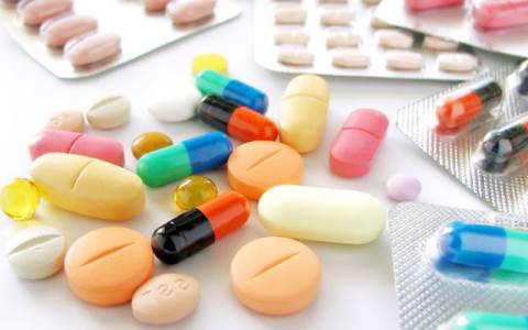 Thuốc tây gây nhiều tác dụng phụ cho người mắc gút