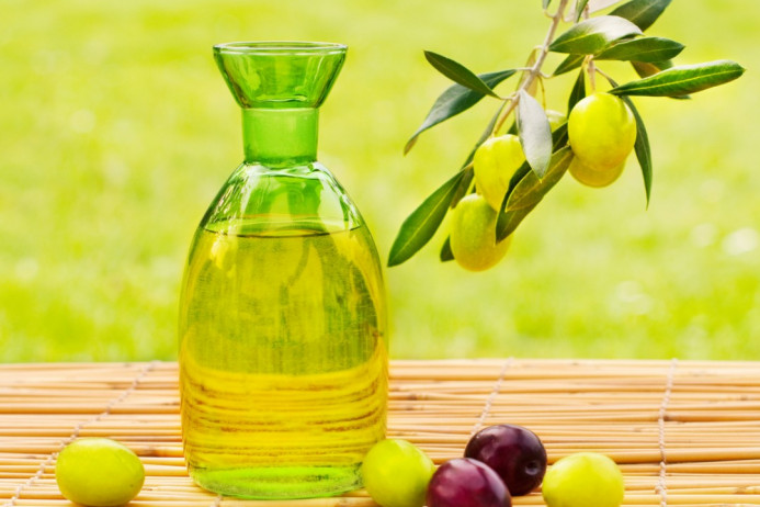 Dầu ô-liu giúp giảm hàm lượng axit uric