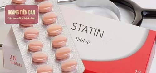 Statin giúp giảm nồng độ cholessterol trong máu.