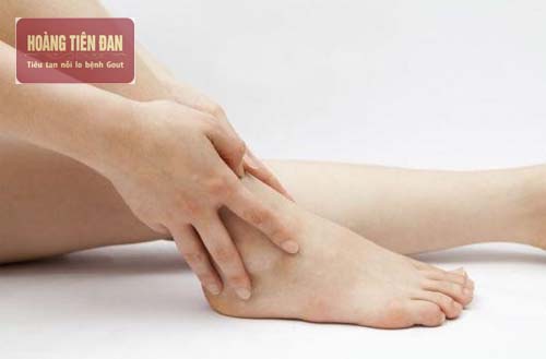 Đau khớp cổ chân là dấu hiệu của viêm gân.