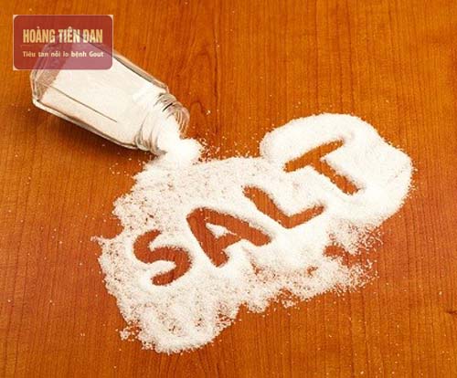  Ăn quá nhiều muối sẽ dễ bị bệnh sỏi thận.