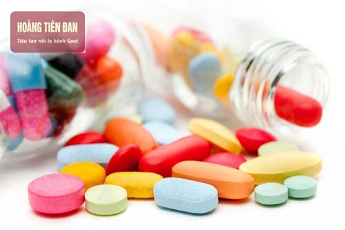 Hạn chế dùng thuốc tây để giảm đau khi bị gout.