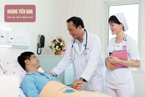 Động viên và giữ cho tinh thần người bệnh luôn thoải mái 