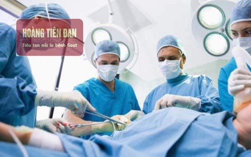 Mổ sỏi thận gồm có mổ nội soi, mổ hở, laser...