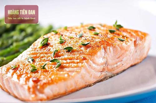 Người bị thoái hóa khớp gối nên ăn cá béo