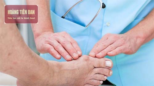  Thăm khám xác định nguyên nhân để đưa ra phương pháp điều trị phù hợp