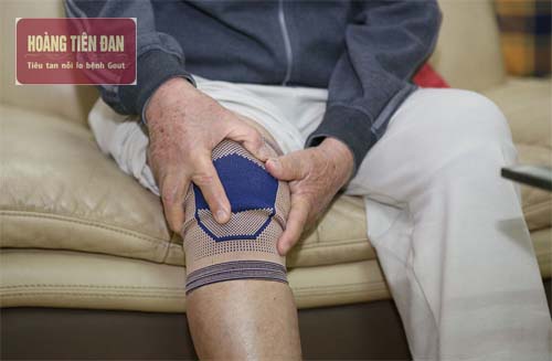  Nghỉ ngơi hợp lý và đeo nẹp theo đúng chỉ định của bác sĩ.