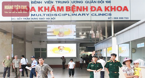 Không chỉ chăm sóc sức khỏe cho người trong ngành quân đội mà cho cả nhân dân